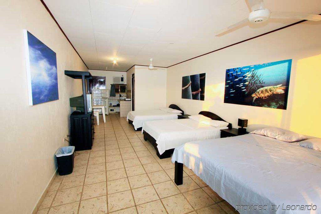 Blue Palm Hotel Jacó Kamer foto